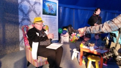 Další váženou osobou, která nás první den festivalu poctila čtením pro děti, byl pan Jan Světlík, známý ostravský podnikatel a mecenáš